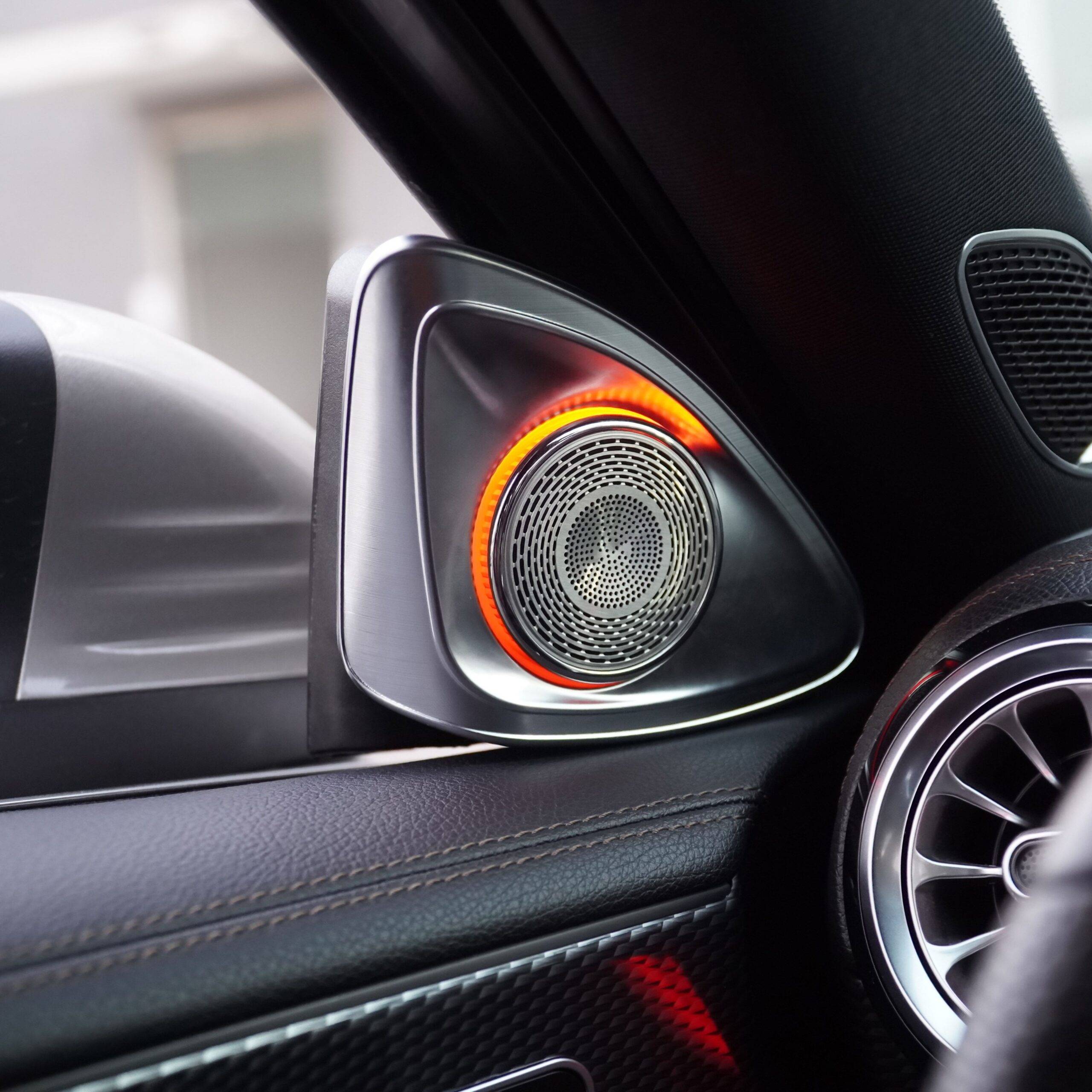 4D Rotary Tweeter Speaker with Ambient Lights for Mercedes-Benz A-Class W177 Car Electronics Type : W177 4D Rotary Tweeter Speaker with Ambient Lights for Mercedes-Benz A-Class W177 Car Electronics Type : W177